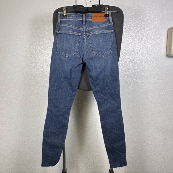 Lucky Brand Women’s Blue Denim Jeans Size 0/25 - Picture 3 of 6